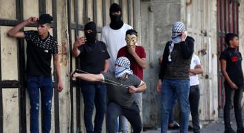 İsrail'in işgali altındaki Kudüs'te sular dinmiyor: Bayrak Yürüyüşü'nde 45 kişi yaralandı