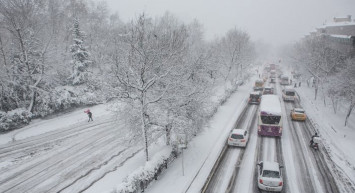 İstanbul beyaz örtüyle kaplandı! Meteoroloji Genel Müdürlüğü 10 Mart 2022 Perşembe hava durumu raporunu yayımladı: Tüm yurtta yağış var!