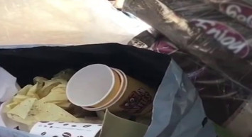 İstanbul Beylikdüzü'nde skandal olay: Kargo şubesinde kullanılmış karton bardak şoku!