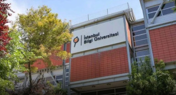 İstanbul Bilgi Üniversitesi Cumhurbaşkanlığı Kararıyla Kapatıldı