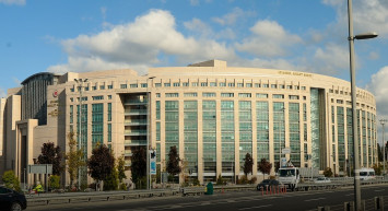 İstanbul Cumhuriyet Başsavcılığı Koordinesinde Sahte İkamet Operasyonu: 48 Gözaltı