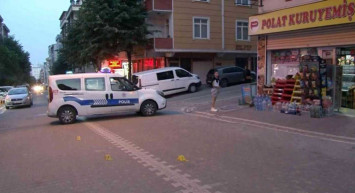 İstanbul Esenyurt'ta kuruyemişçiye silahlı saldırı