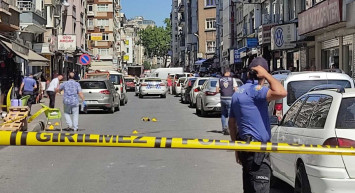 İstanbul Fatih'te 'park etme' kavgası: 1'i ağır 3 kişi yaralandı!