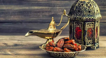 İstanbul sahur ve iftar vakti 2023