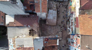 İstanbul Şişli’de bina çöktü: Çok sayıda ekip bölgeye sevk edildi! Mahsur kalanlar var