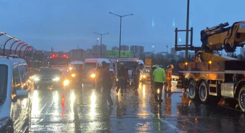 İstanbul TEM Otoyolunda zincirleme kaza