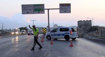 İstanbul Valiliği duyurdu: Bazı yollar trafiğe kapatılacak