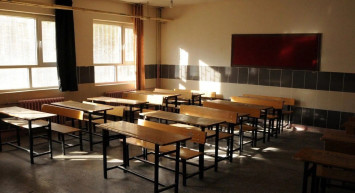 İstanbul Valiliği'nden şok açıklama: “Megakentteki okulların 1428'i riskli durumda, 148 okul boşaltıldı!"