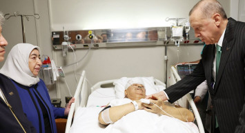 İstanbul’a getirilip ameliyata alınmıştı: Bakan Koca, Binali Yıldırım’ın sağlık durumu hakkında açıklama yaptı