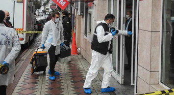 İstanbul'da Bıçak ile Biber Gazıyla Banka Soygunu