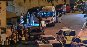 İstanbul’da hareketli saatler: Polise ateş açıldı