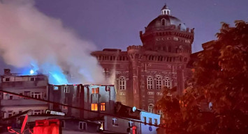 İstanbul’da korkutan yangın: Çok sayıda ekip olay yerine geldi