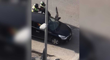 İstanbul'da motosikletli magandalar iş başında! Yol verme yüzünden otomobil sürücüsünü dövdüler: O anlar kameralara yansıdı