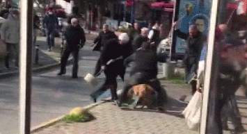 İstanbul’da Pitbull Dehşeti: Tedbirsiz Gezdirilen Köpek 3 Vatandaşı Yaraladı!