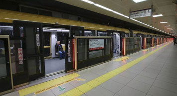 İstanbul'da toplu taşımaya kar düzenlemesi: Marmaray ve metro seferlerinin saatleri uzatıldı!