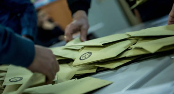 İstanbullu kararını verdi: Ekrem İmamoğlu mu, Murat Kurum mu? Genel seçimleri bilen anketler ne dedi?