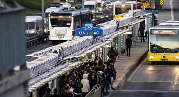İstanbullu vatandaşlar Ekrem İmamoğlu'na tepkili: Taksi, İmamoğlu'ndan daha ucuz!