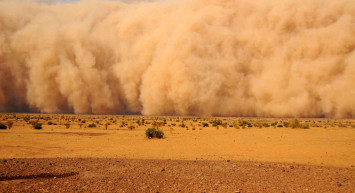 İstanbullular dikkat! Afrika’dan çöl tozu geldi: Dışarı çıkmayın, mecbursanız da ağzınızı ve burnunuzu kapatın!