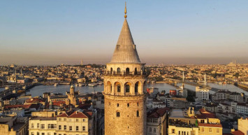 İstanbul’un silüeti Galata Kulesi ziyarete kapatıldı!