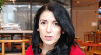 İsveç NATO'ya girebilecek mi? İsveç NATO'ya girebilmek için Türkiye'nin taleplerini kabul etti: PKK'lı vekil Emine Kakabaveh ise çılgına döndü