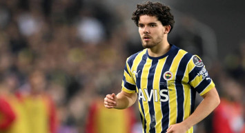 İtalyan basını dev takası duyurdu: Ferdi Milan’a, Krunic Fenerbahçe’ye