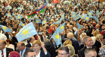 İYİ Partili Çıray’dan dikkat çeken açıklama: Aynı krizin olmayacağını kimse garanti edemez