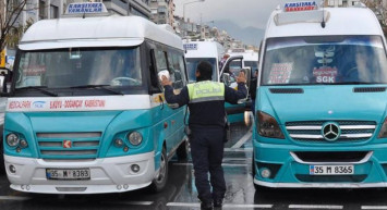 İzmir dolmuş ücretlerine zam geldi mi, kısa mesafe ücreti ne kadar oldu, kaç TL? İzmir'de minibüse ve dolmuş indi bindi ücreti