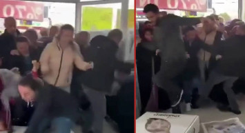 İzmir’de indirim izdihamı: Yüzde 70 indirimi duyan mağazaya koştu