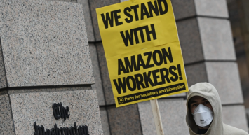 Jeff Bezos'a protesto