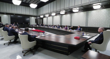 Kabine bayram sonrası yeniden toplanıyor: Memur ve emekli zammı ile torba yasa gündemde