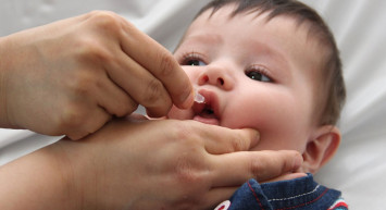 Kabus geri döndü! Çocuk felci virüsü İngiltere'de paniğe sebep oldu!