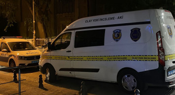 Kadıköy'de korkunç cinayet! Diş hekimi muayenehanesinde ölü bulunmuştu, son yolculuğuna uğurlandı