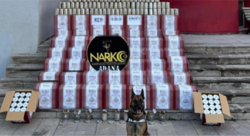 Kahve kutularından çıkanlar pes dedirtti!