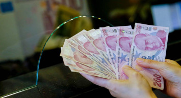 Kamu bankaları kesenin ağzını açtı: Bankalar ne kadar emekli promosyonu veriyor? 2024 Ziraat Bankası, Vakıfbank, Halkbank emekli maaşı promosyonu kaç TL?