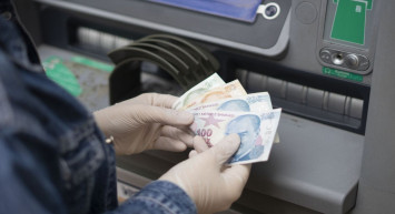 Kamu bankaları ödemeleri güncelledi: Emekliler için promosyon başvuruları başladı