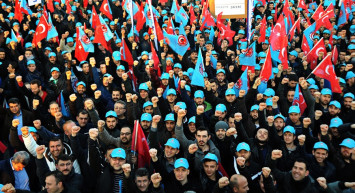 Kamu İşçilerinden Son Ültimatom:  "Teklif Gelmezse Grev Kararı Alırız"