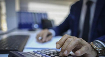 Kamu Kurumlarının Çalışma Saatleri Nedir?