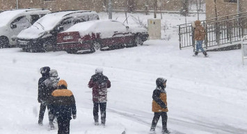 Kar yağışı geliyor: 10 Ocak okullar tatil mi, tatil olacak mı? 2023 kar tatili olan iller hangileri?