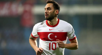 Karadağ Maçının Ardından A Milli Takım'ın Yıldızı Hakan Çalhanoğlu'dan Dikkat Çeken Açıklamalar!