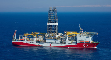 Karadeniz gazında beklenen gün: Karaya ulaştı