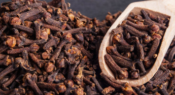 Karanfilin Saça Faydaları Nelerdir?