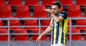 Karar verildi! Mert Hakan Yandaş Fenerbahçe'de kalacak mı?