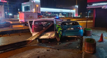 Kartal’da araç ortalığı savaş alanına çevirdi: Çok sayıda yaralı var