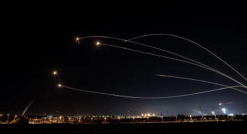 Kassam Tugayları’ndan Sumud Misillemesi: Aşdod Limanı Roketlerle Vuruldu