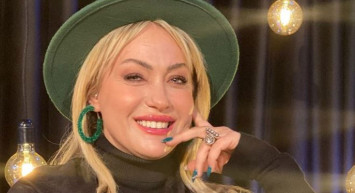 Katıldığı Programda Geçmişiyle Yüzleşen Yeliz Yeşilmen Gözyaşlarına Boğuldu: Hayatımdaki Tüm Erkeklerden Şiddet Gördüm