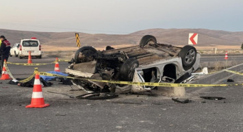 Kayseri’de cenazeye giden otomobil kaza yaptı: 4 kişi hayatını kaybetti