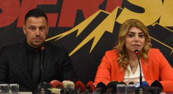 Kayserispor'un yeni teknik direktörü Çağdaş Atan imza töreninde açıklamalarda bulundu