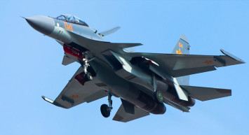 Kazakistan'da Savaş Uçağı Düştü