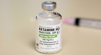 Ketamin nedir, ne için kullanılır? Ketamin ilacı ne işe yarar, neden kullanılır? Ketamin ilacı dozu ve prospektüsü