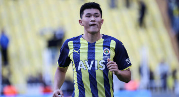 Kim Min Jae hangi takıma gidecek? Fenerbahçe'nin stoperi Kim Min Jae Napoli ile anlaştı mı? Koulibaly Chelsea'ye Kim Min Jae Napoli'ye